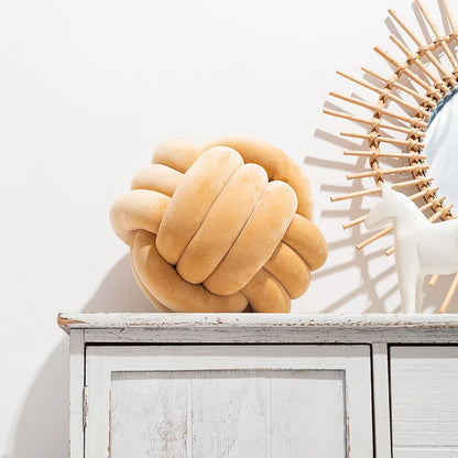 Knot Pillow